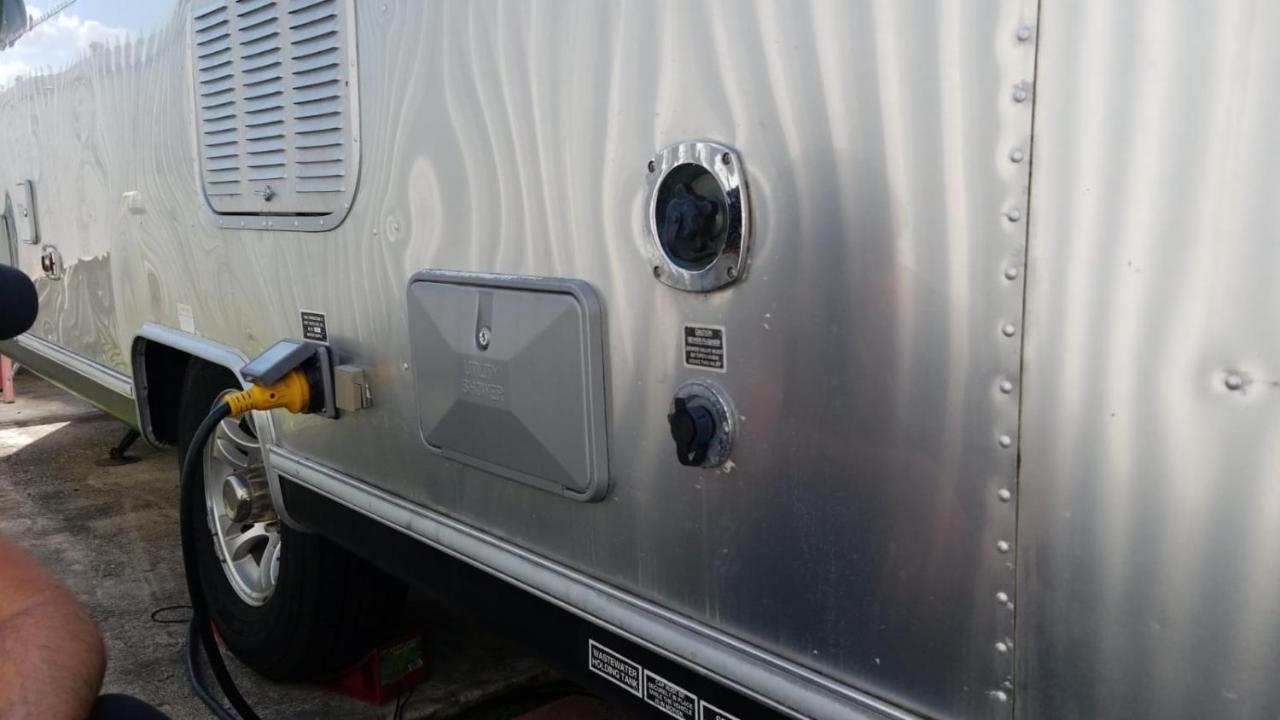 Airstream In The Center Of It All Miami Buitenkant foto