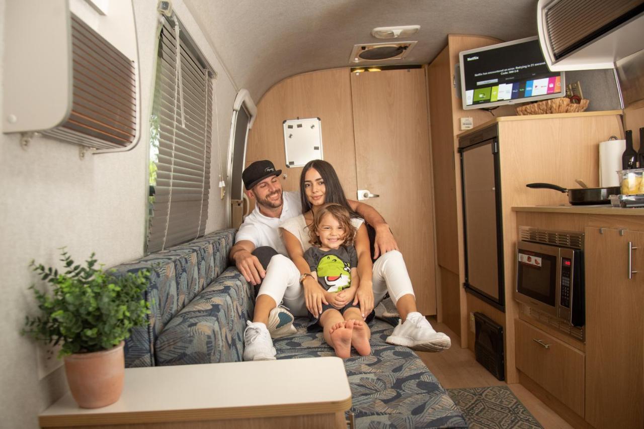 Airstream In The Center Of It All Miami Buitenkant foto