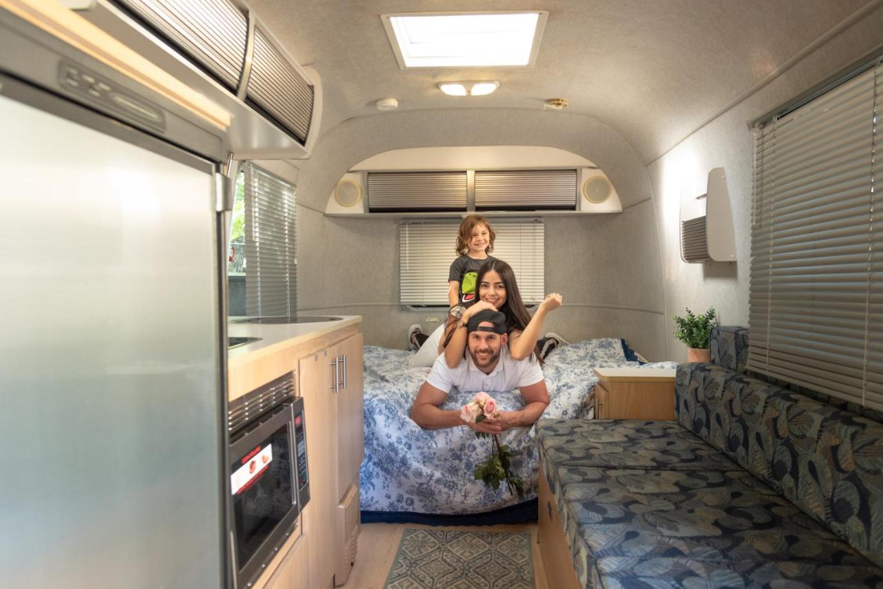 Airstream In The Center Of It All Miami Buitenkant foto