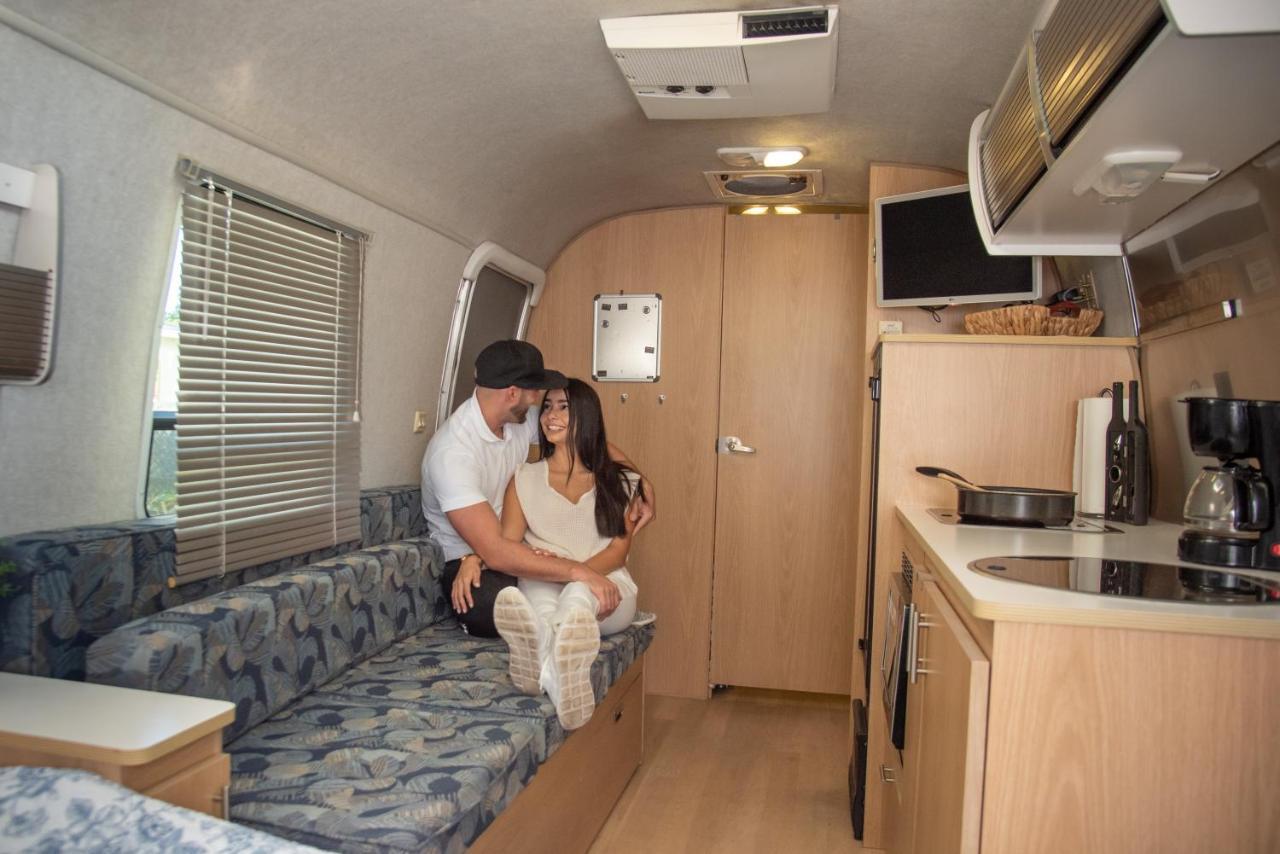 Airstream In The Center Of It All Miami Buitenkant foto